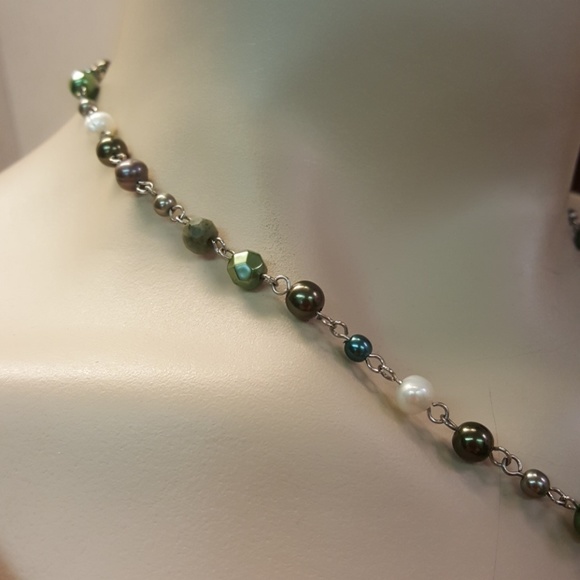 Freshwater Pearl Necklace - Picture 6 of 12